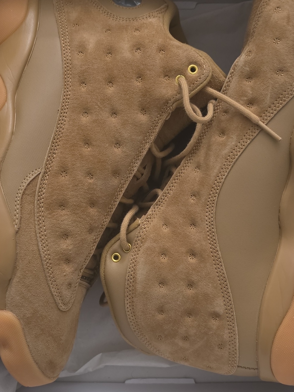 Air Jordan 13 Retro "Wheat" Men's SIZE 12